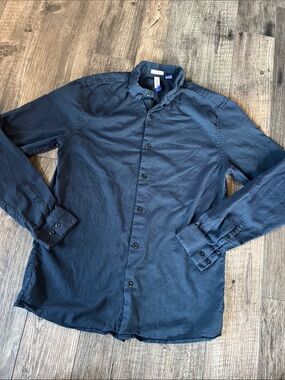 Men's Dark Blue Long-Sleeve Button-Down Dress Shirt